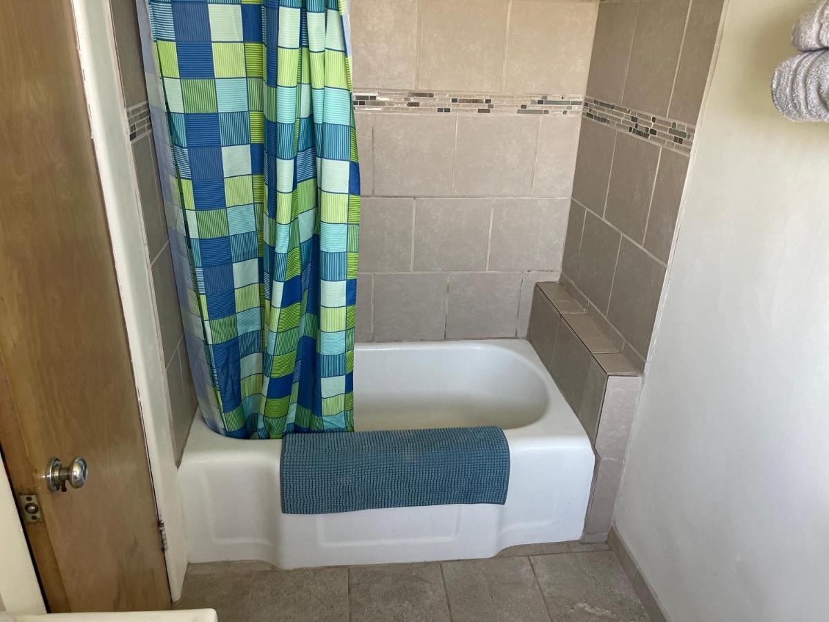Highland Court Motel Fairmont Екстериор снимка